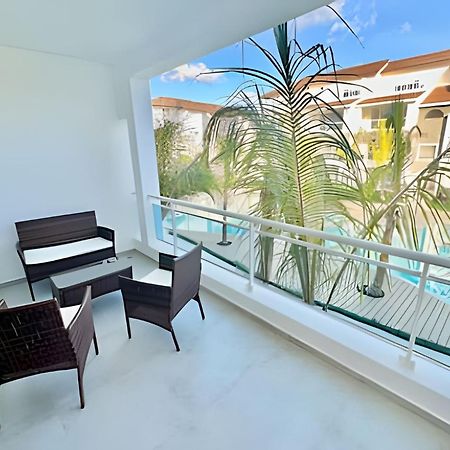 Estrella Dominicus Advantage باياهيبي المظهر الخارجي الصورة